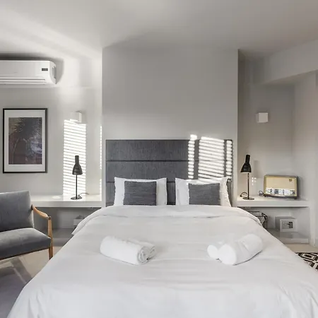 Apartment Ultimate 3 Building In The Center For 15 Ppl Athens
