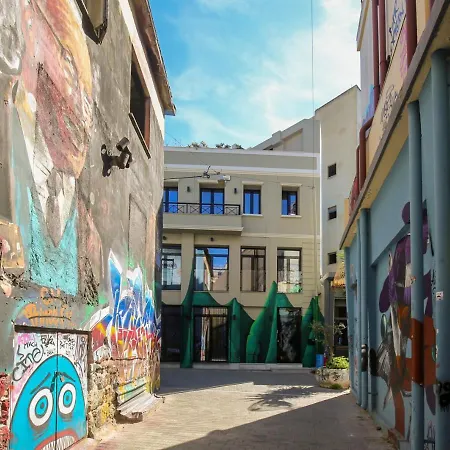 Ultimate 3 Building In The Center For 15 Ppl Apartment Athens